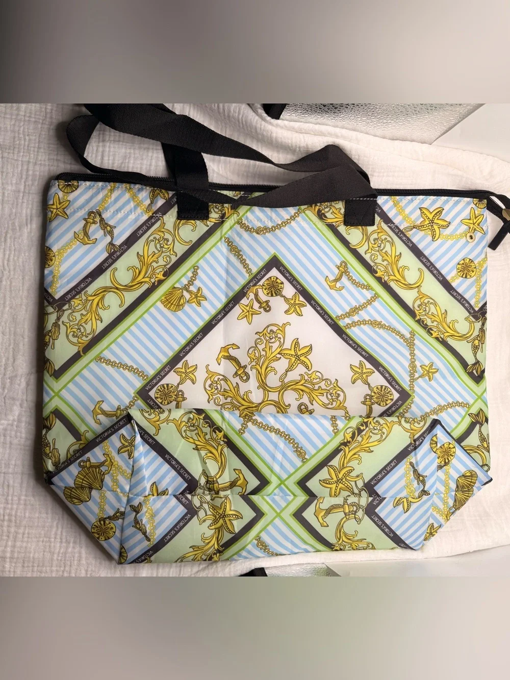 Victoria’s Secret Insulated Tote Nautical Beach Boating
